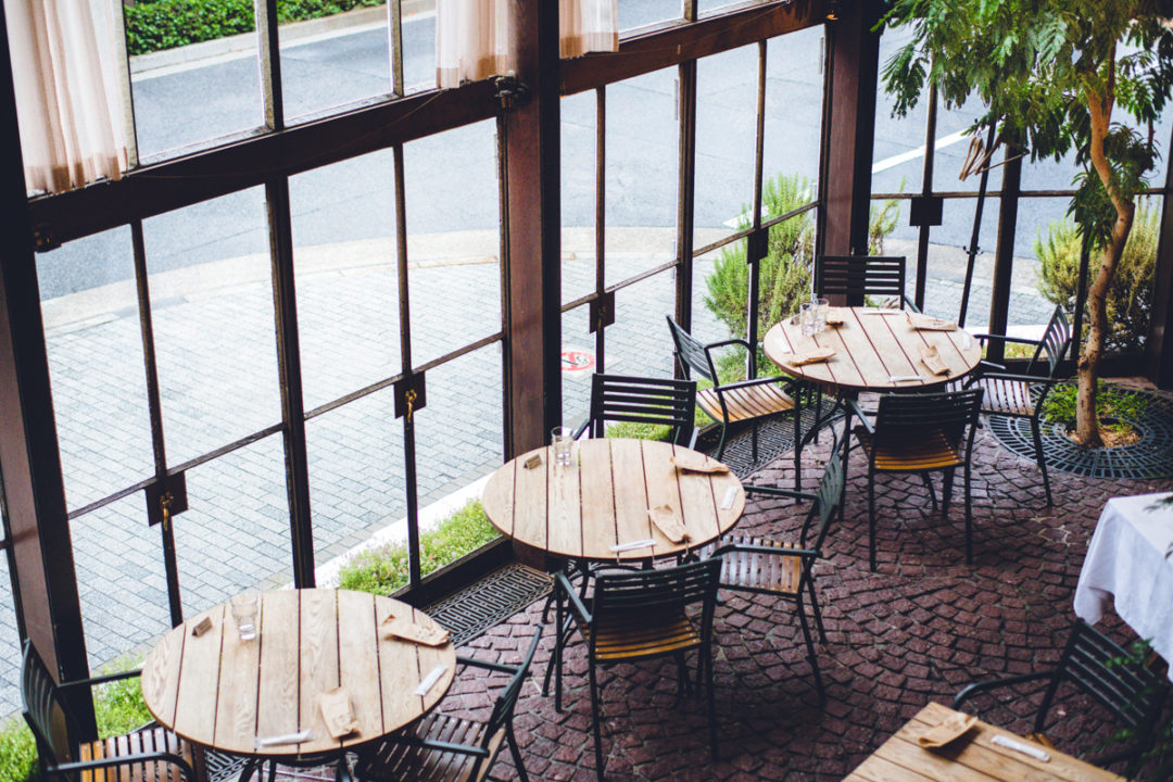 お花見レストラン